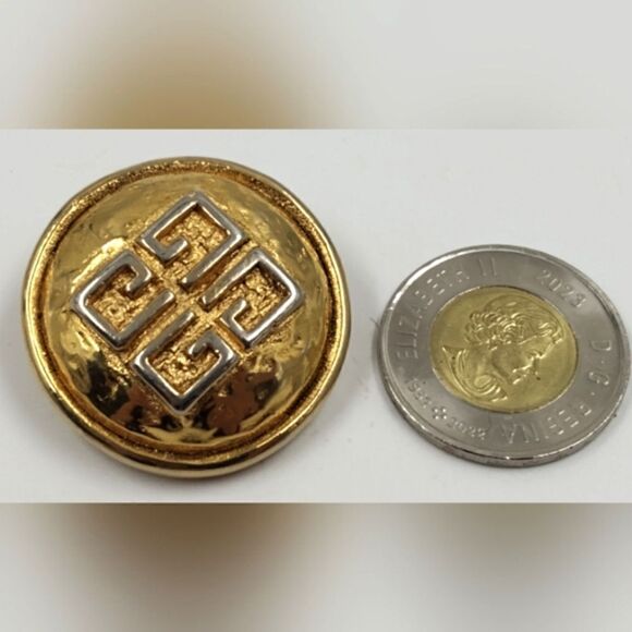 Givenchy France Gold Logo GG Brooch Jewelry Coming soon - Picture 10 of 11
